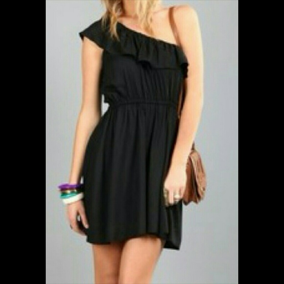 Black one shoulder dress