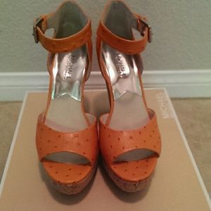 ❌ SOLD ❌❌Michael Kors Adriana Wedge