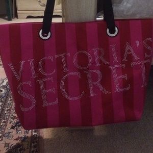 Vs tote bag