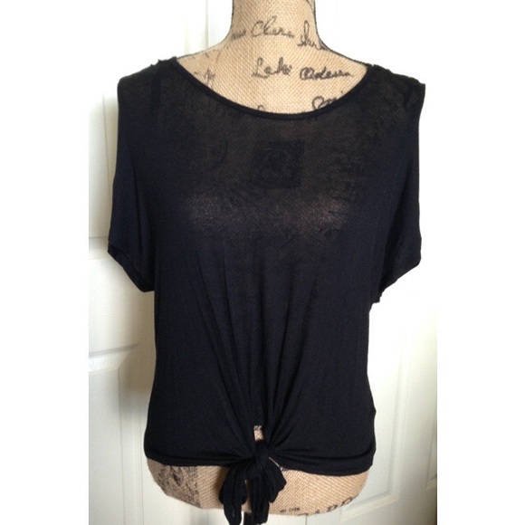 🎉Host Pick🎉 Black Sheer Top w/Lacy Back - Picture 2 of 3