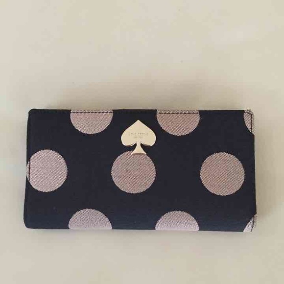 👛SOLD 👛Kate Spade Wallet / Clutch $198