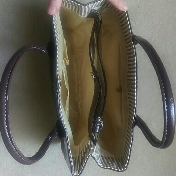 Purse - Picture 2 of 2