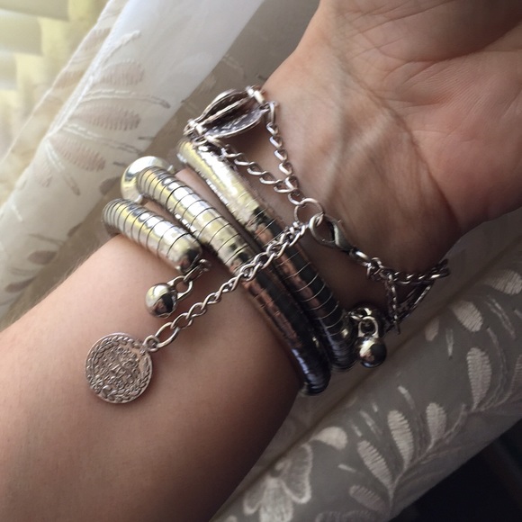 2 Bohemian Bracelets - Picture 4 of 4