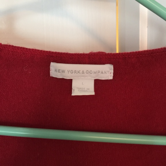 NY&Co red ruffle scoop neck sweater - Picture 3 of 3