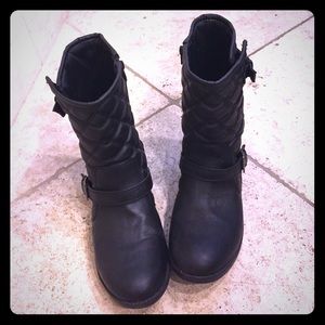 Black Just Fab Boot