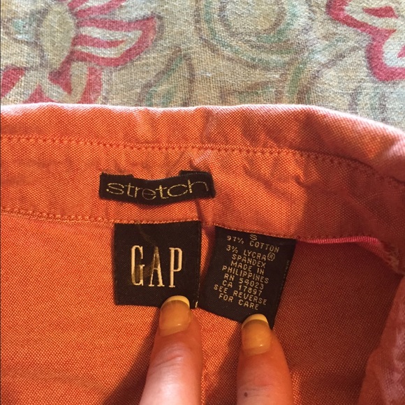 Gap button up - Picture 2 of 2
