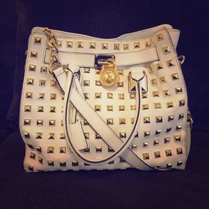 WHITE MICHAEL KORS HAMILTON! SOLD