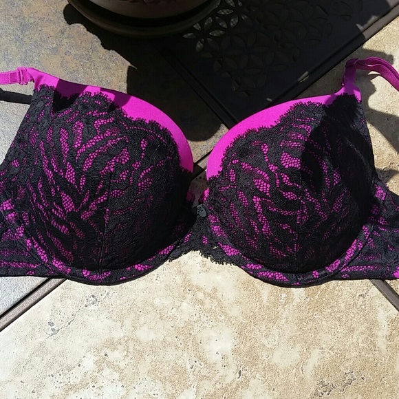 Blackheart Fuchsia Fox Bra