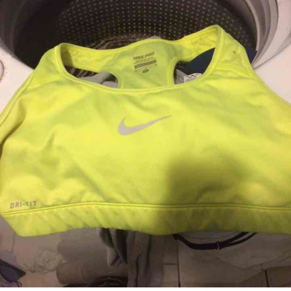 Nike pro sport bras