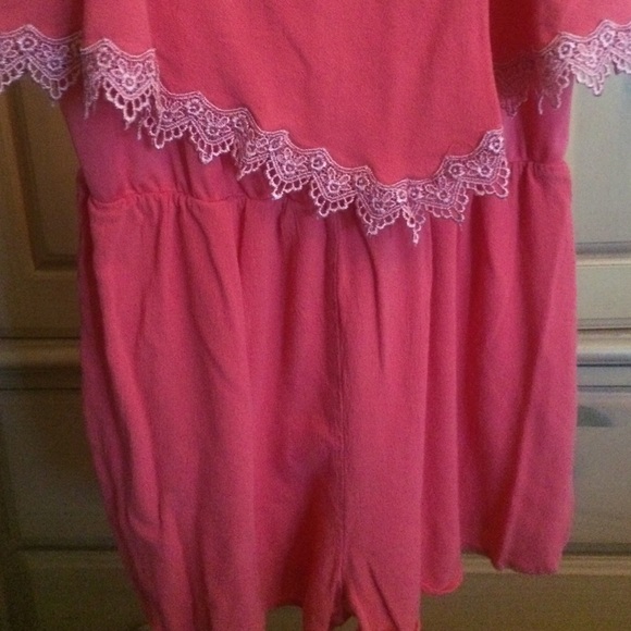 Romper - Picture 2 of 4