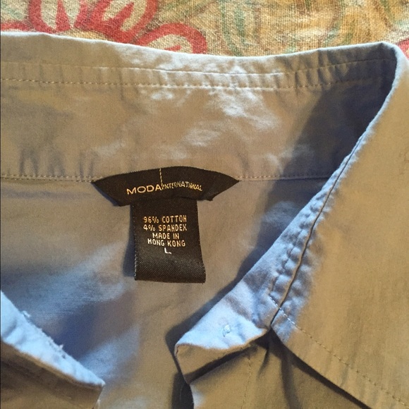 Moda blue button up - Picture 2 of 3