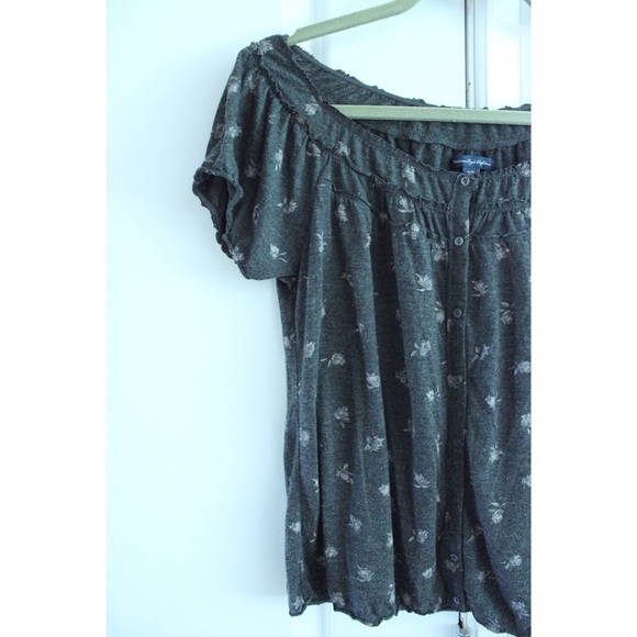 AE Floral Button Down Top