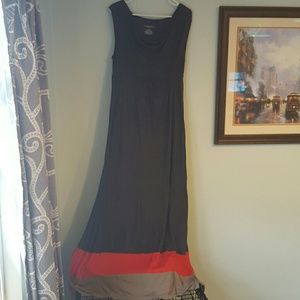 Colorblock Maxi Maternity Dress