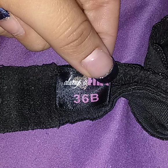 Bra - Picture 3 of 4