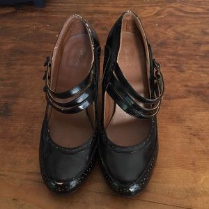 Black wanted Mary Jane pumps