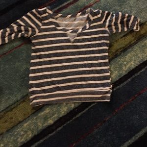 Striped 3/4 sleeve top