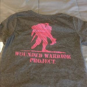 Under armour wounded warrior tee size xs