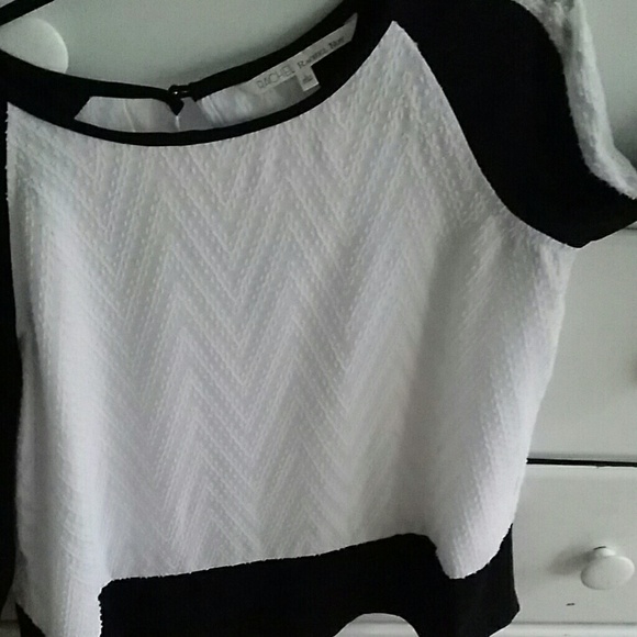 Shirt - Picture 2 of 4