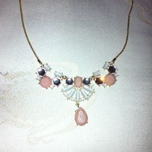 Statement necklace