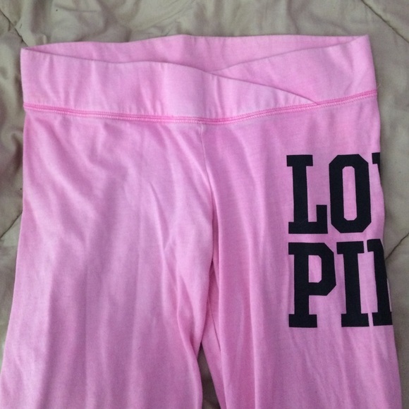 🚫ON HOLD 🚫Vs pink pants or sweat pants