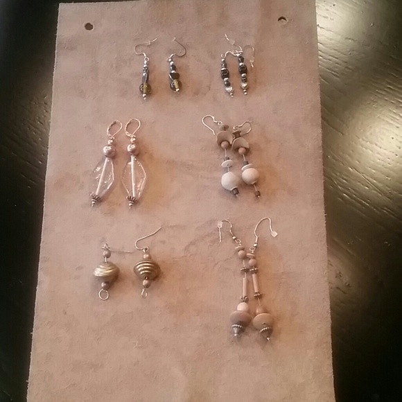 Jewelry - Earrings! 3 pair for $25