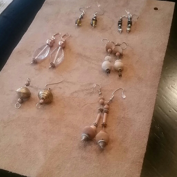 Earrings! 3 pair for $25 - Picture 3 of 3