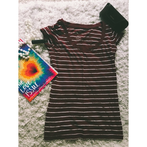 🍍 Maroon & White Striped Tee