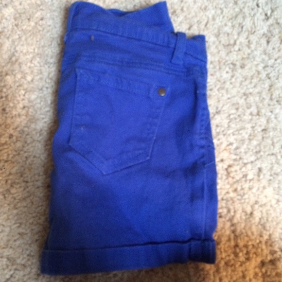 Blue high waist shorts - Picture 3 of 3