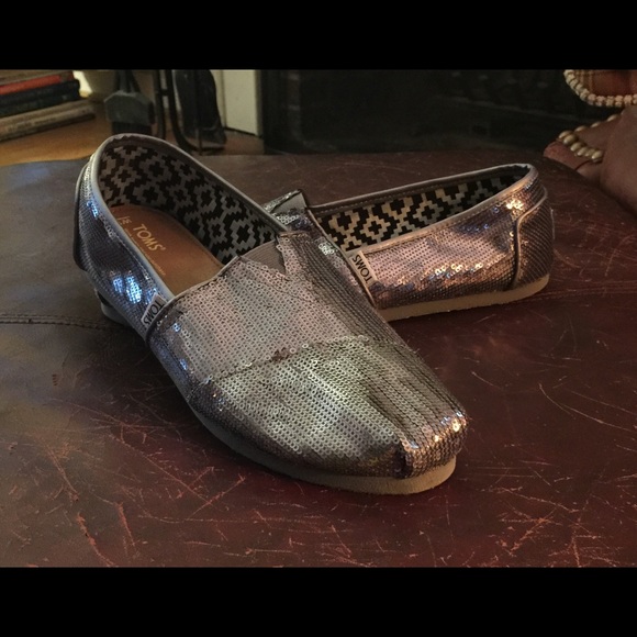 Sequin TOMS size 10