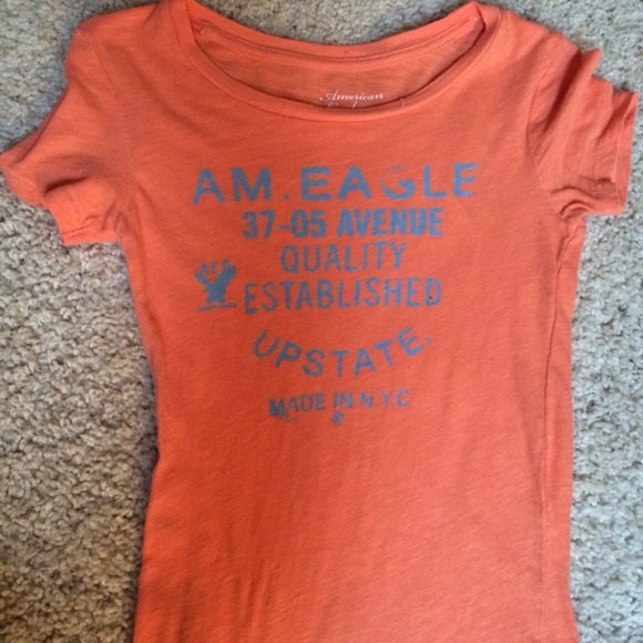 American Eagle Graphic Tee