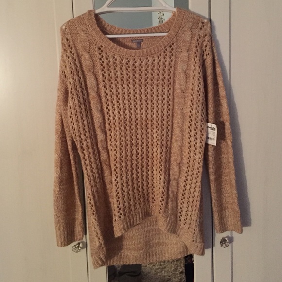SALE NWT tan sweater