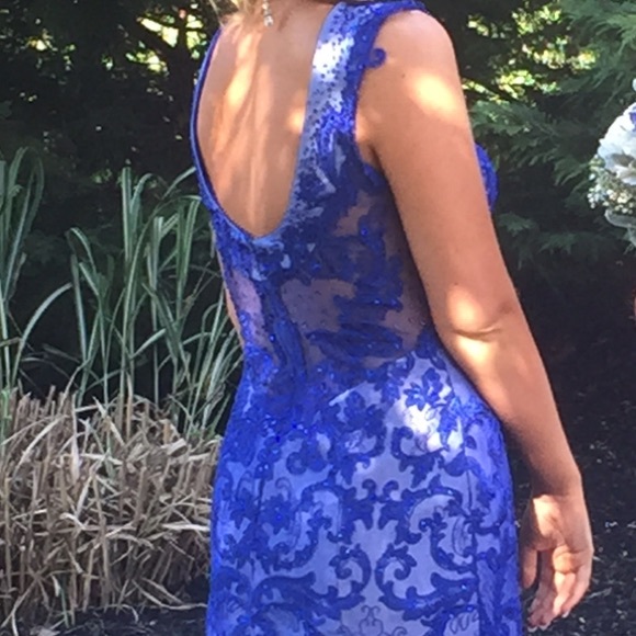 Prom dress - Picture 3 of 4