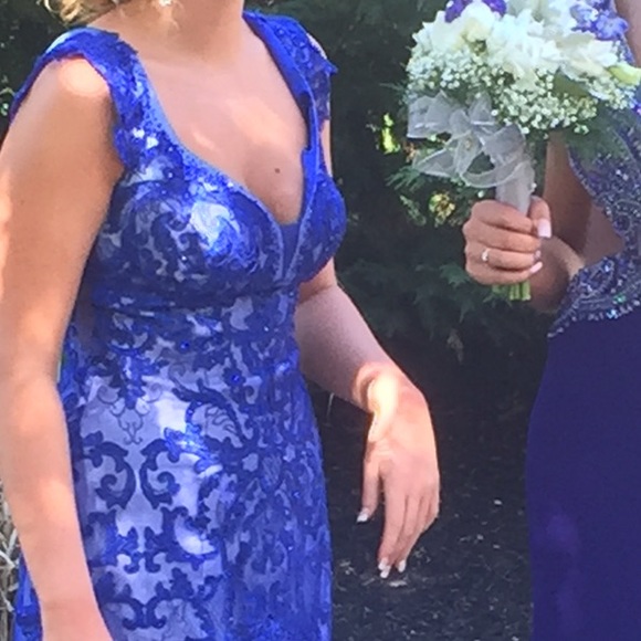 Prom dress - Picture 4 of 4