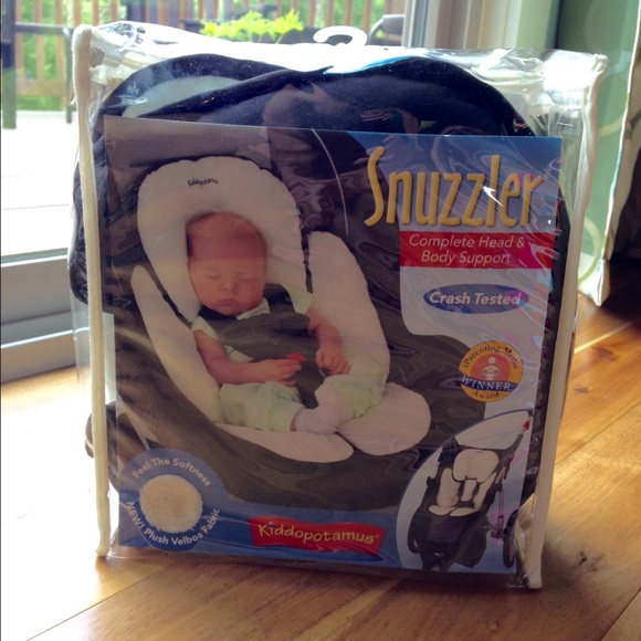 Snuzzler complete head and body support.