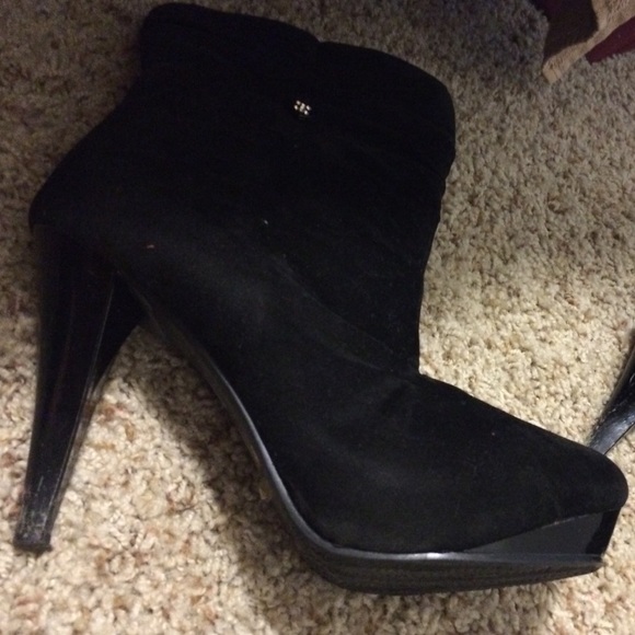 Boot heels - Picture 2 of 3