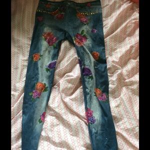 Flowery leggings