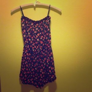 Floral romper🌸🌷 offer!💁🏻✅⬇️😊