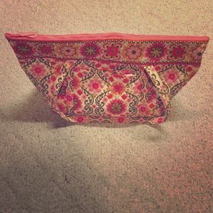 Vera Bradley Tote in "Folkloric"