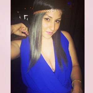 Meet ur seller/buyer! Face behind Dee's Closet💥