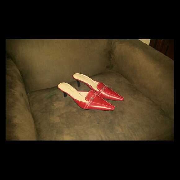 Nine West Red shoes