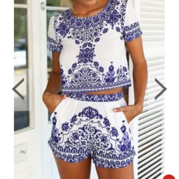 Tops - Blue and white two piece set