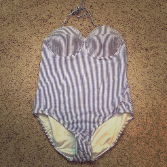 😱💗 J. CREW underwire bathing suit!!!💗