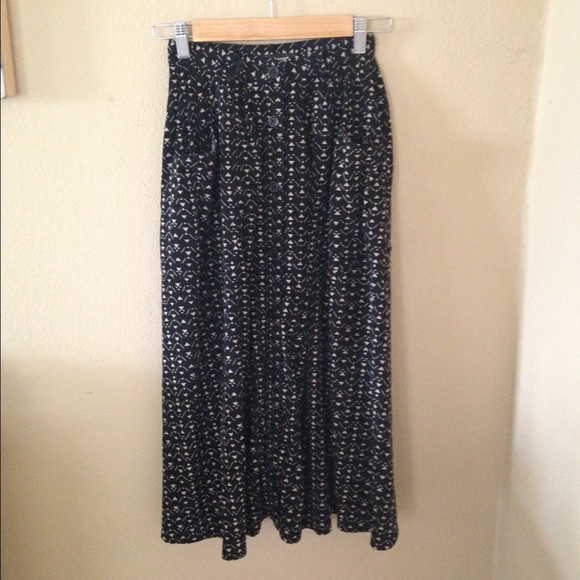 American Apparel rayon button-up skirt