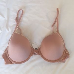 Crochet trim Gap Body bra