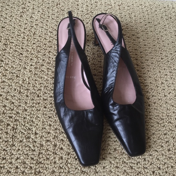Amalfi Pointed Black Heels