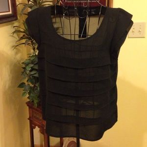 AMERICAN EAGLE Sheer black top (gently used)