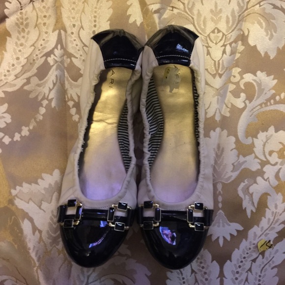 Brand new Tahari flats