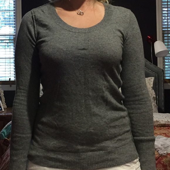 Banana Republic Long Sleeve Sweater
