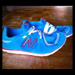 New Balance Minimus Shoes / Blue / sz8