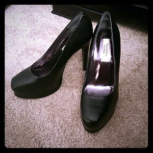 Simply Vera Vera Wang Heels